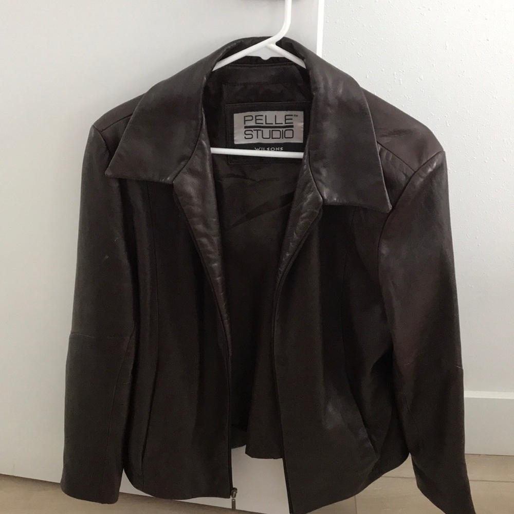Leather coat wore maybe a handful of times in great condition no marks or tears